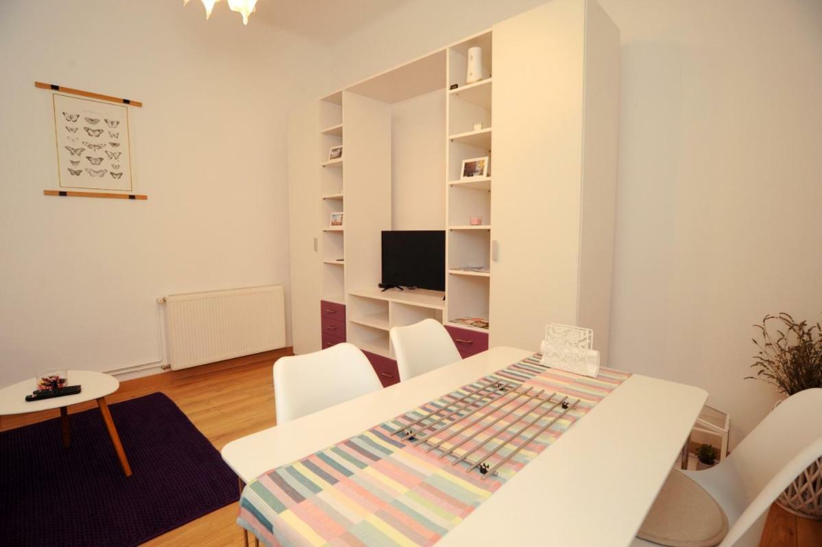 Garden Town Apartment ซาเกร็บ ภายนอก รูปภาพ