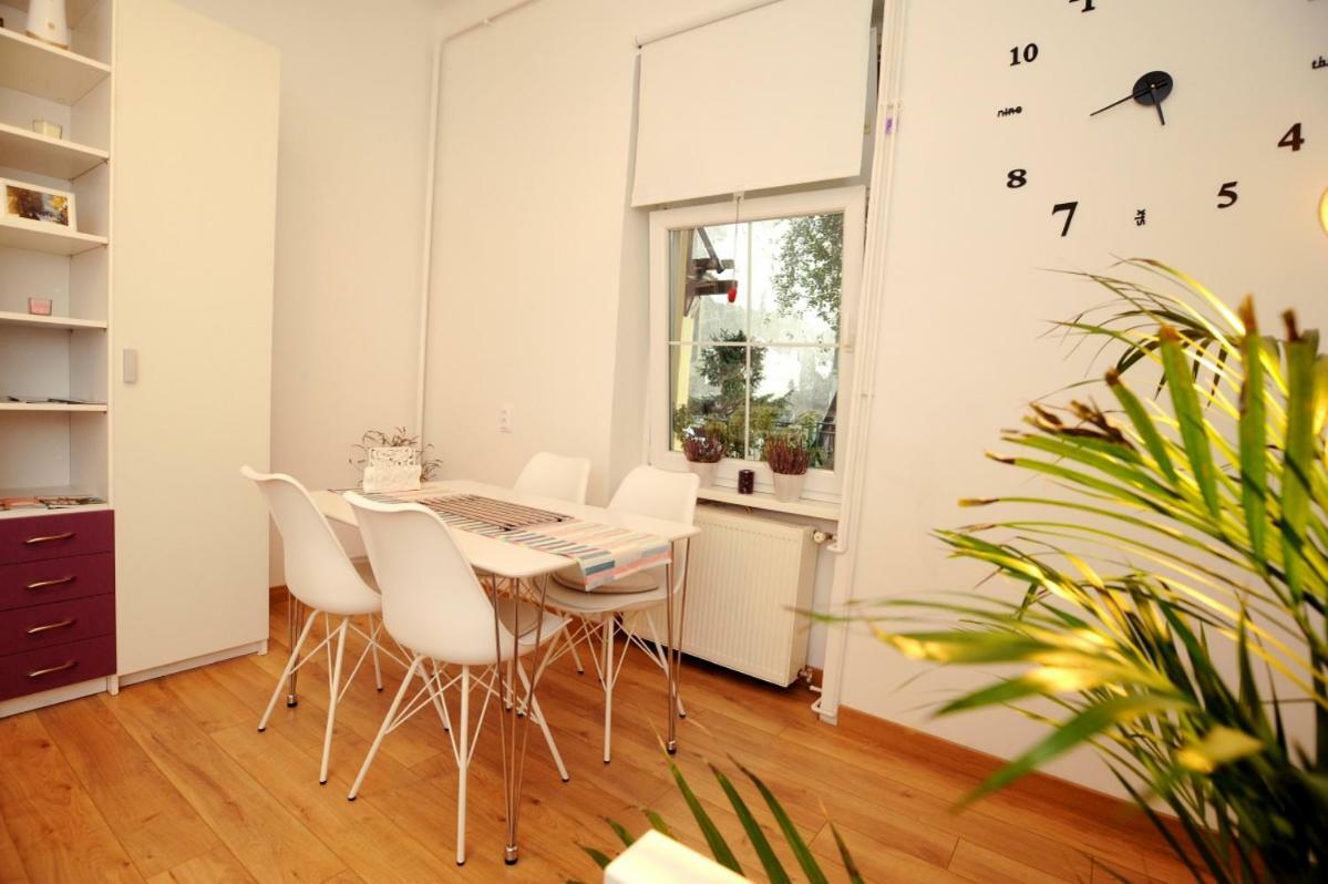 Garden Town Apartment ซาเกร็บ ภายนอก รูปภาพ